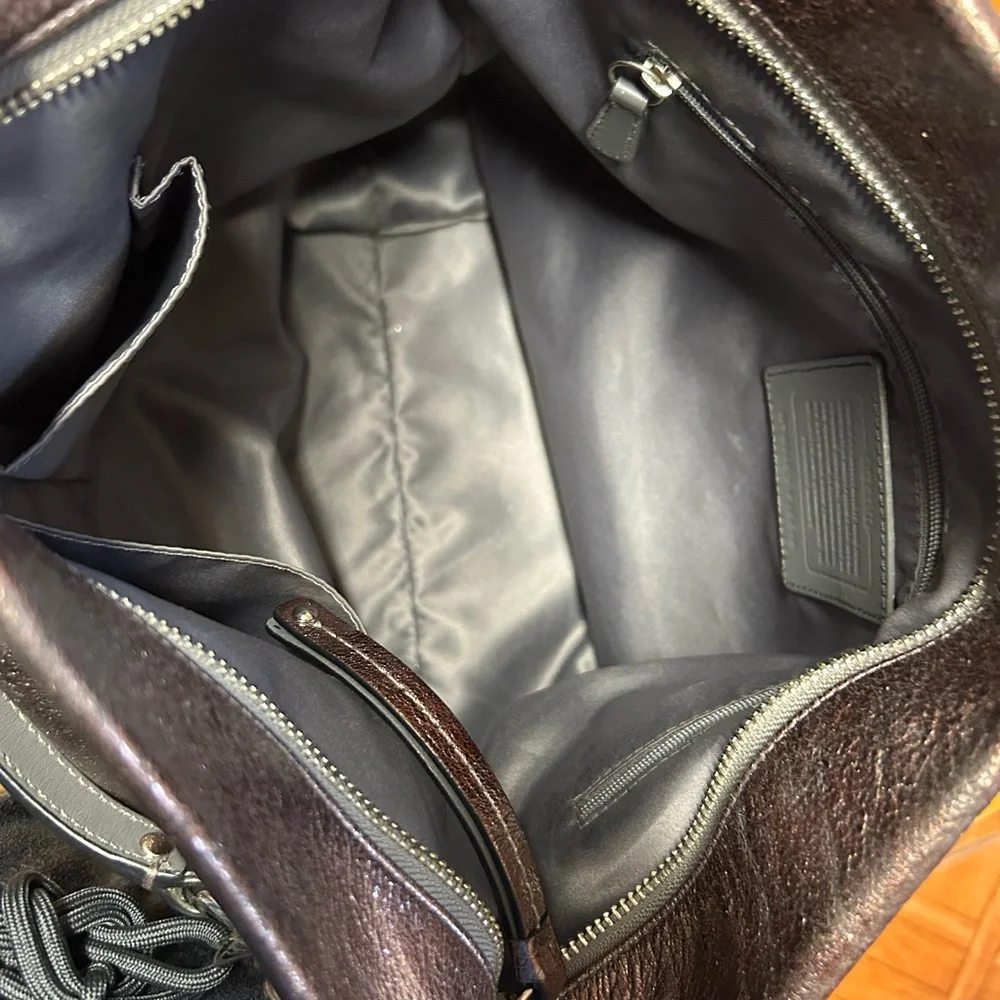 Y2K Coach Brooke Metallic Bronze Leather Tote with Chain and Black Handles - Picture 10 of 12
